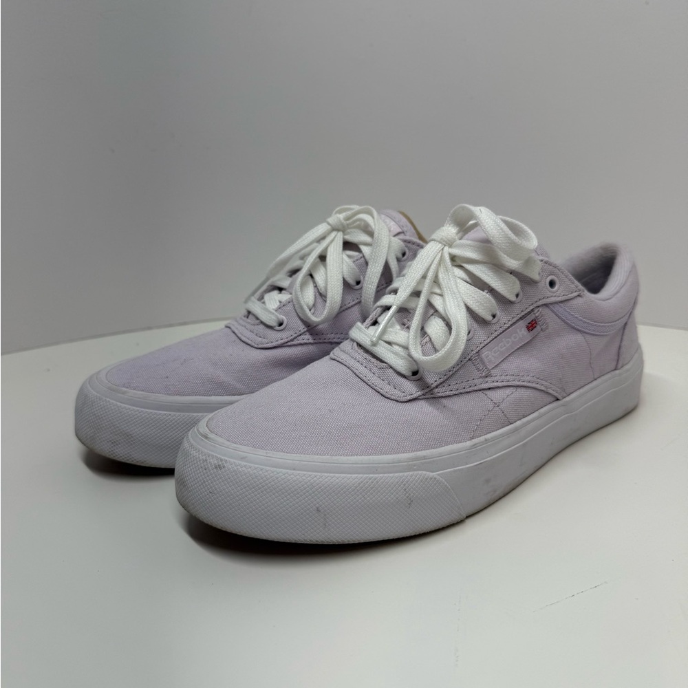 Reebok Lavender and White Athletic Shoes